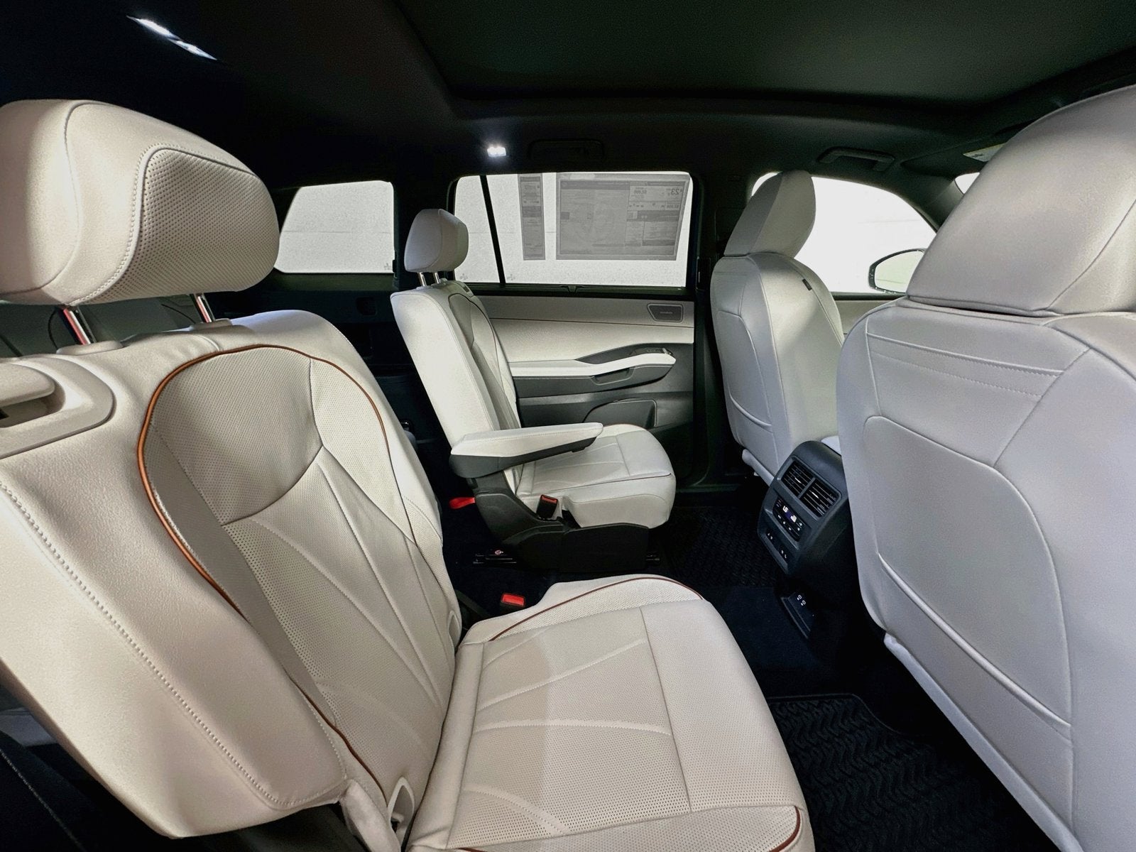 2027 Volkswagen Atlas 2.0T SEL