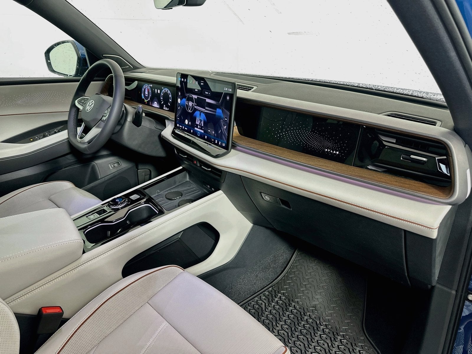 2027 Volkswagen Atlas 2.0T SEL