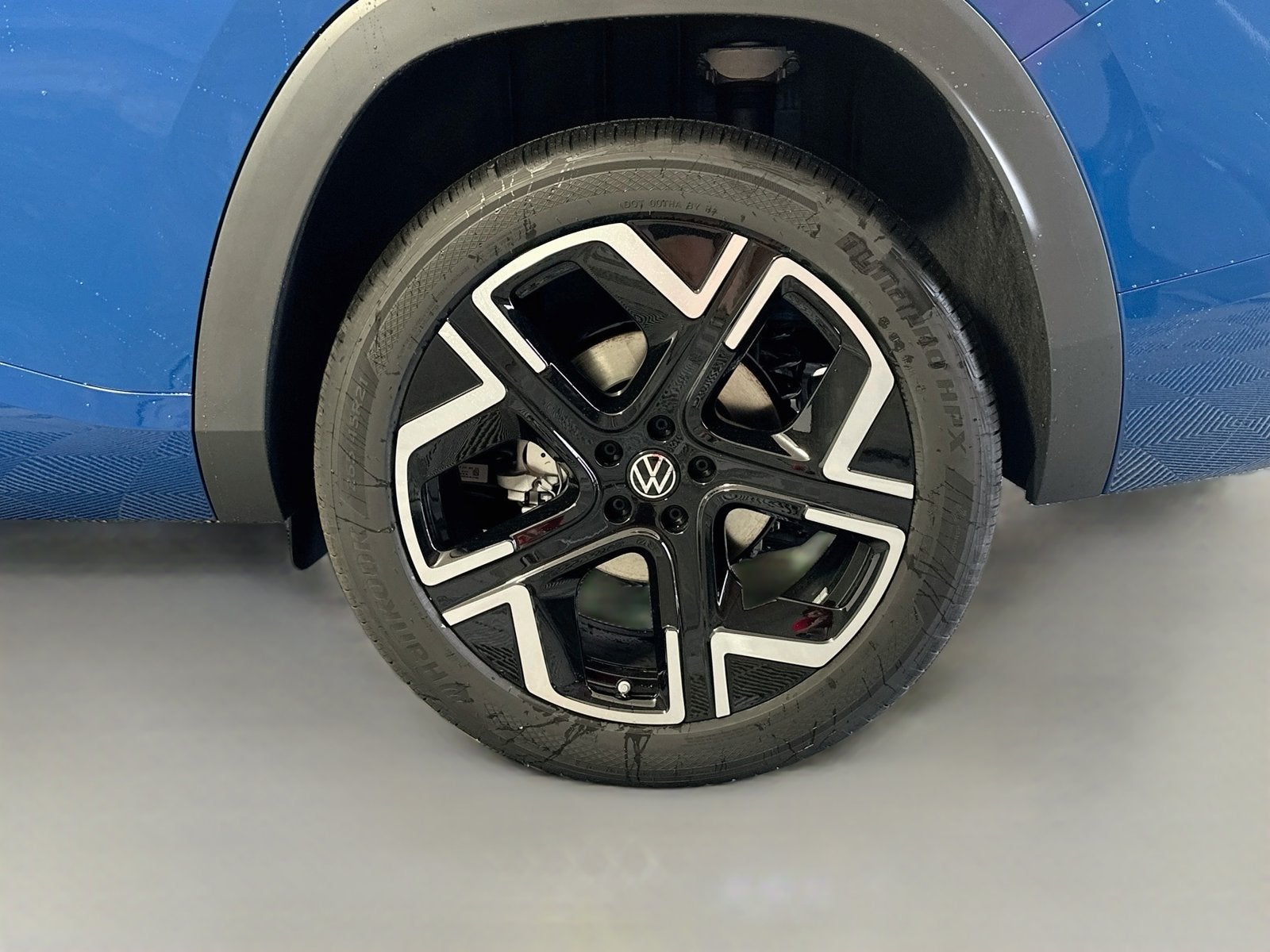 2027 Volkswagen Atlas 2.0T SEL