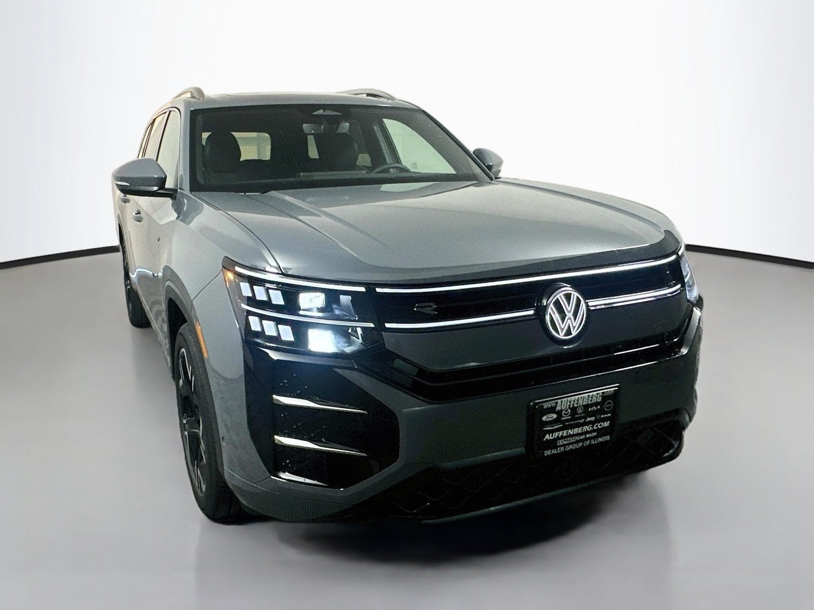 2027 Volkswagen Atlas SEL Premium R-Line