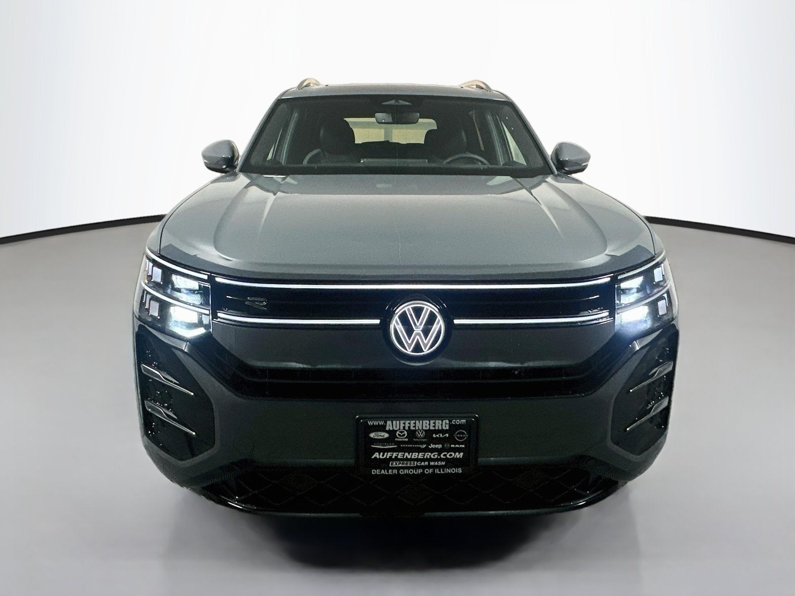 2027 Volkswagen Atlas SEL Premium R-Line