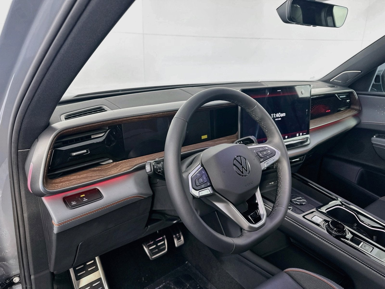 2027 Volkswagen Atlas SEL Premium R-Line