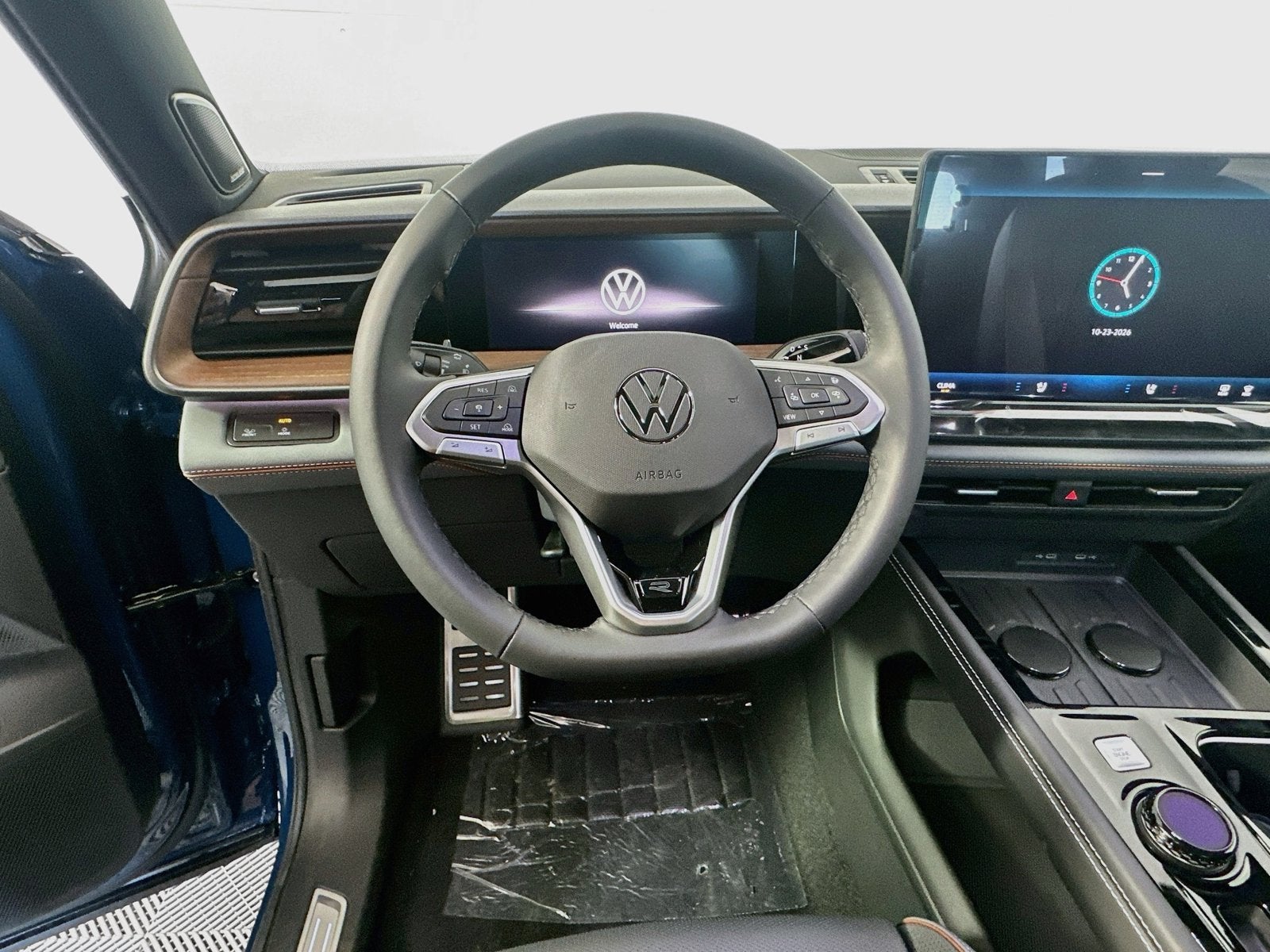 2027 Volkswagen Atlas SEL Premium R-Line