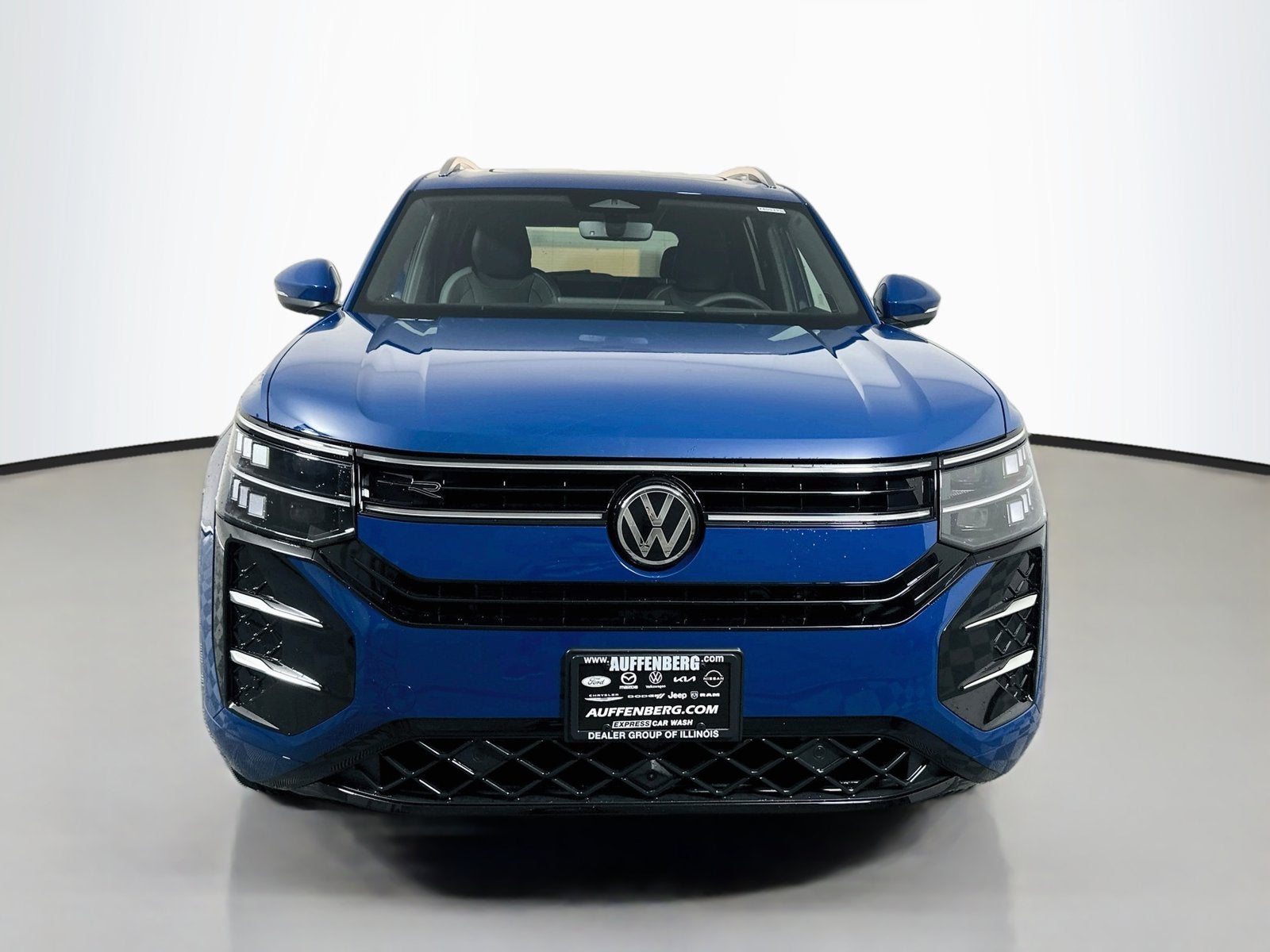 2027 Volkswagen Atlas SEL Premium R-Line