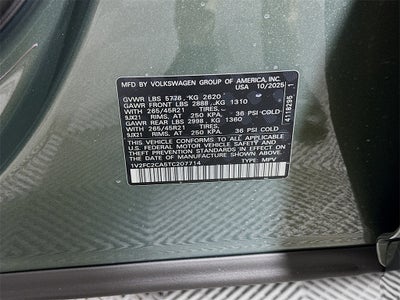 2026 Volkswagen Atlas Cross Sport 2.0T SEL Premium R-Line