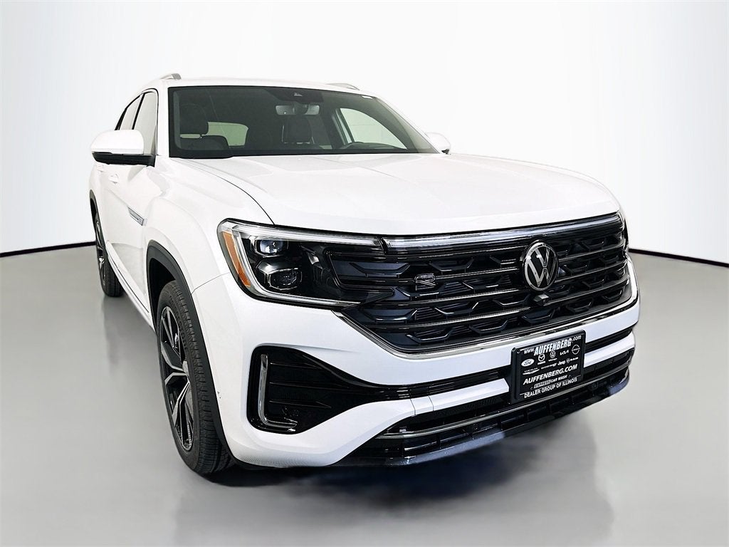 2026 Volkswagen Atlas Cross Sport 2.0T SEL Premium R-Line