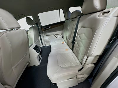 2026 Volkswagen Atlas 2.0T SE w/ Technology