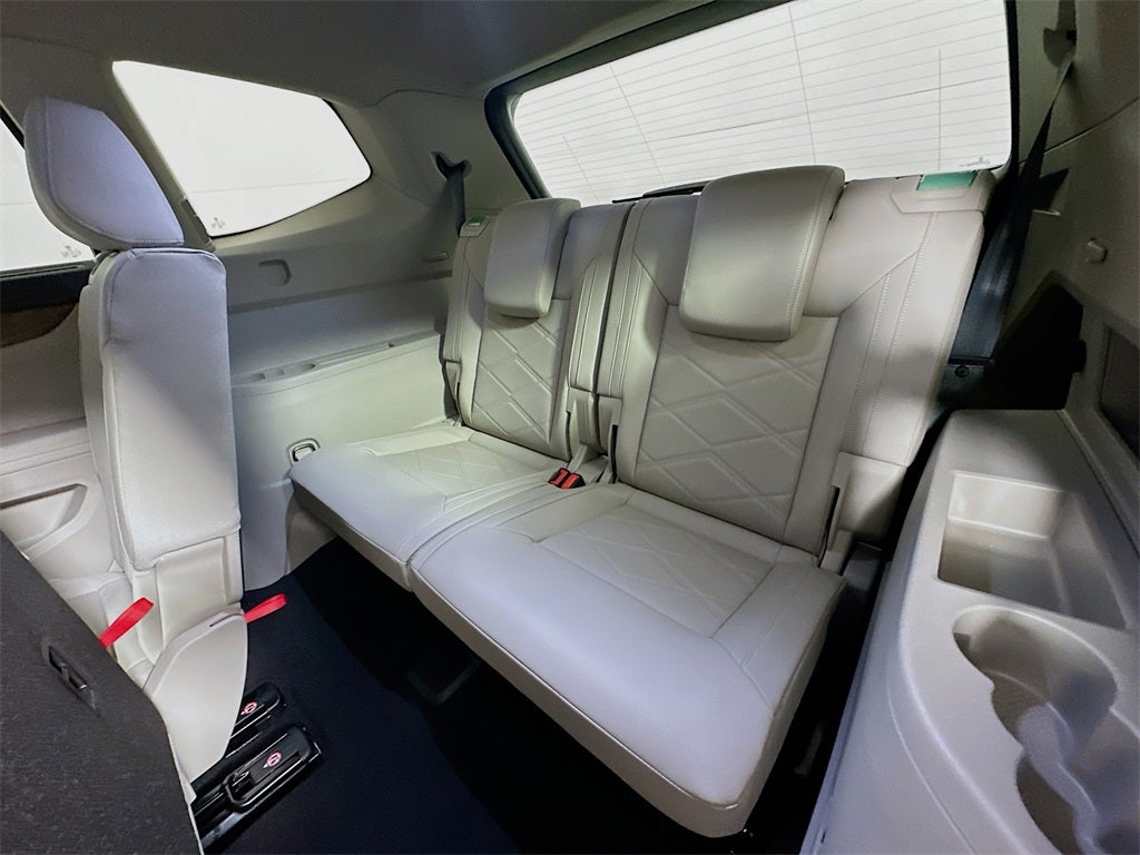 2026 Volkswagen Atlas 2.0T SE w/ Technology