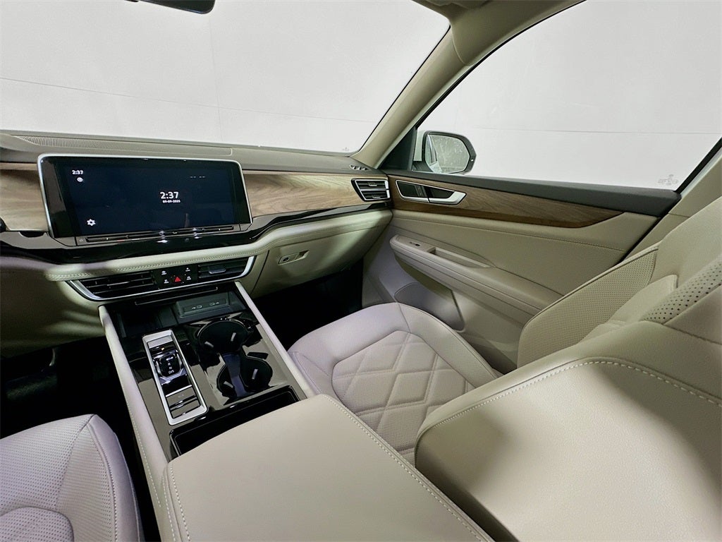 2026 Volkswagen Atlas 2.0T SE w/ Technology