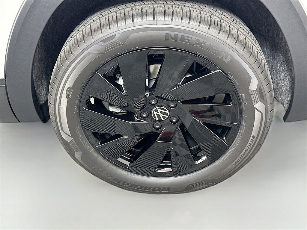 2026 Volkswagen Atlas 2.0T SE w/ Technology