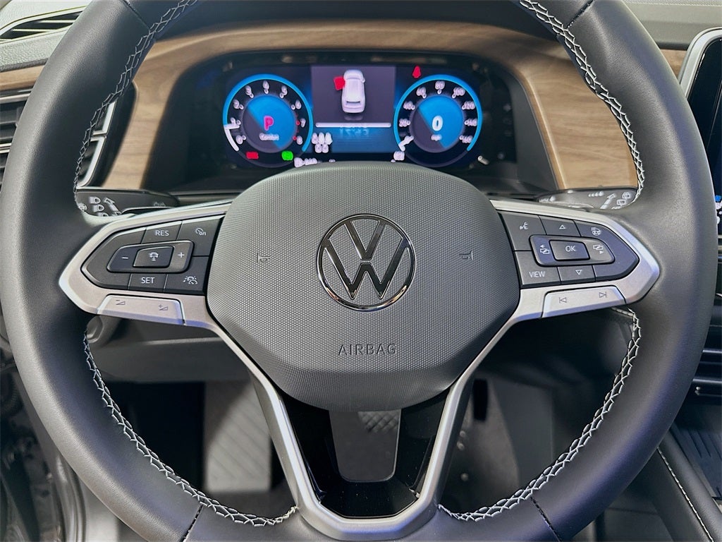 2026 Volkswagen Atlas 2.0T SE w/ Technology