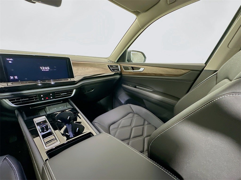 2026 Volkswagen Atlas 2.0T SE w/ Technology