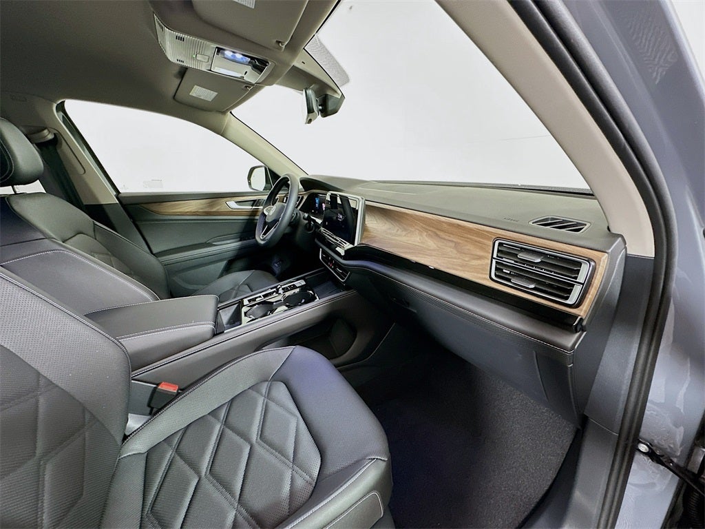 2026 Volkswagen Atlas 2.0T SE w/ Technology