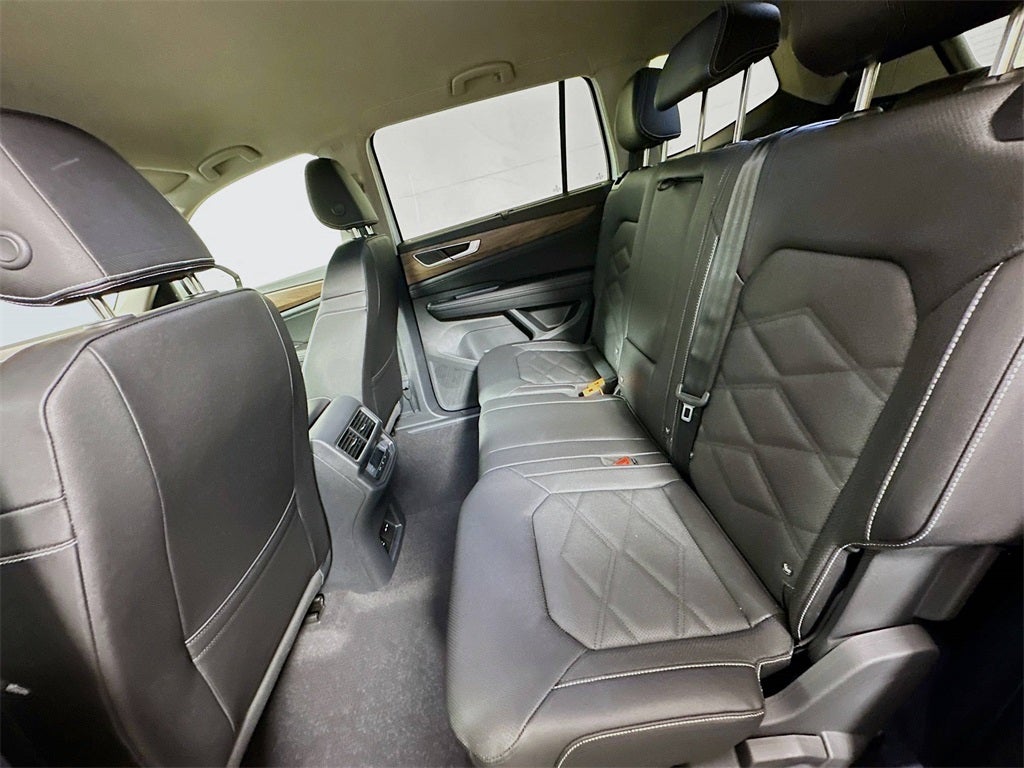 2026 Volkswagen Atlas 2.0T SE w/ Technology