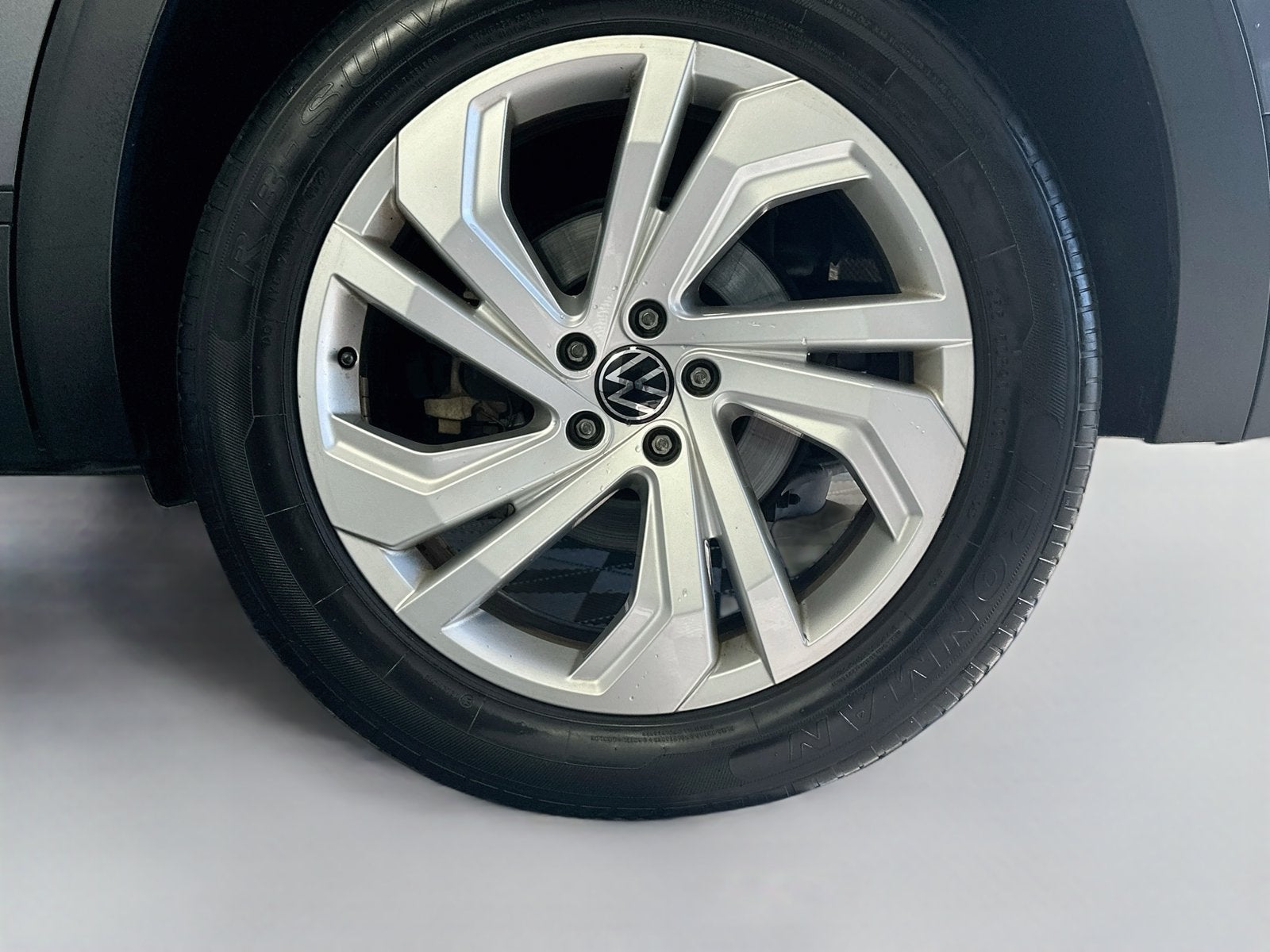 2021 Volkswagen Atlas 3.6L V6 SE w/Technology