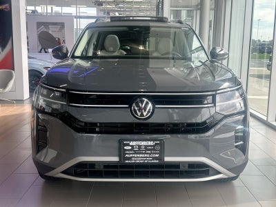 2027 Volkswagen Atlas SE w/Technology