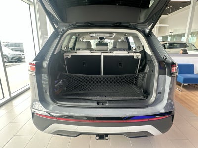 2027 Volkswagen Atlas SE w/Technology