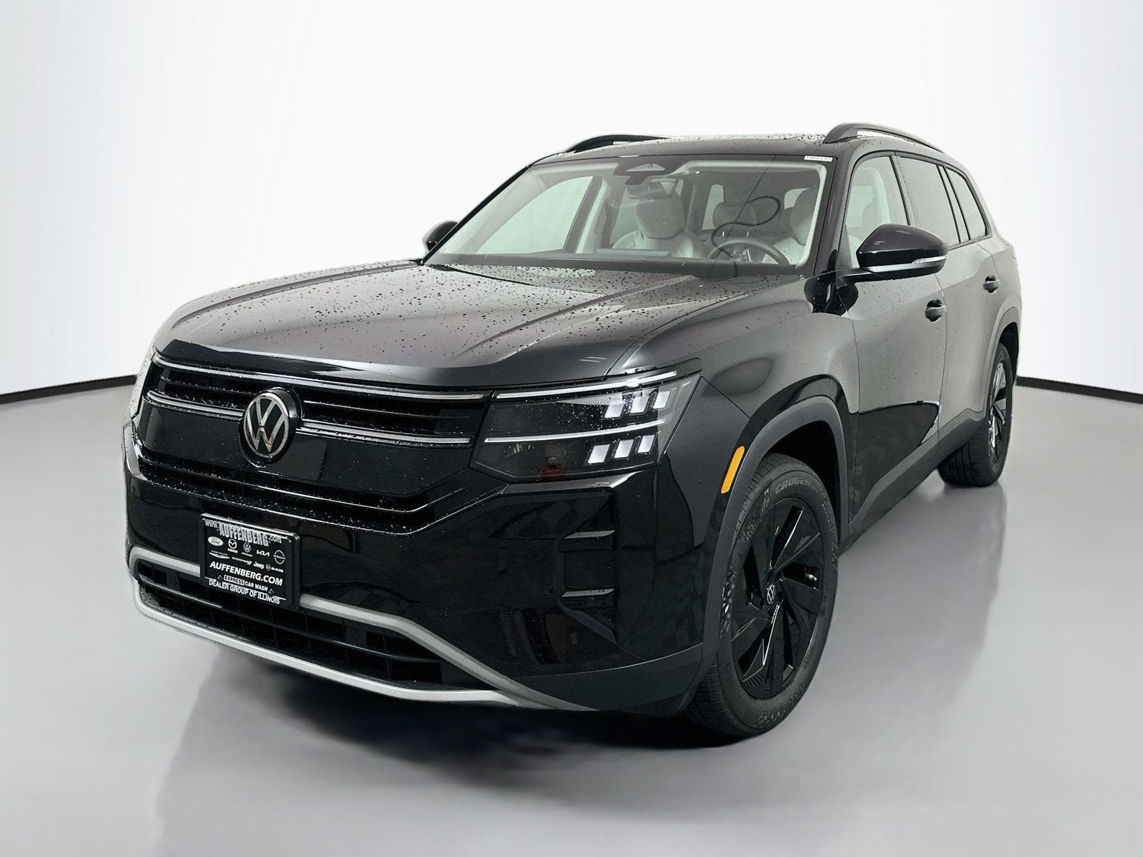 2027 Volkswagen Atlas 2.0T SE w/ Technology