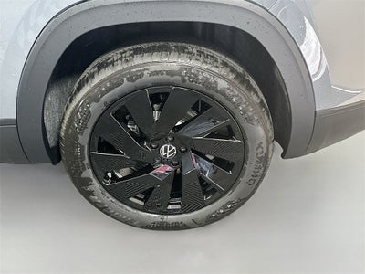 2026 Volkswagen Atlas Cross Sport 2.0T SE w/Technology