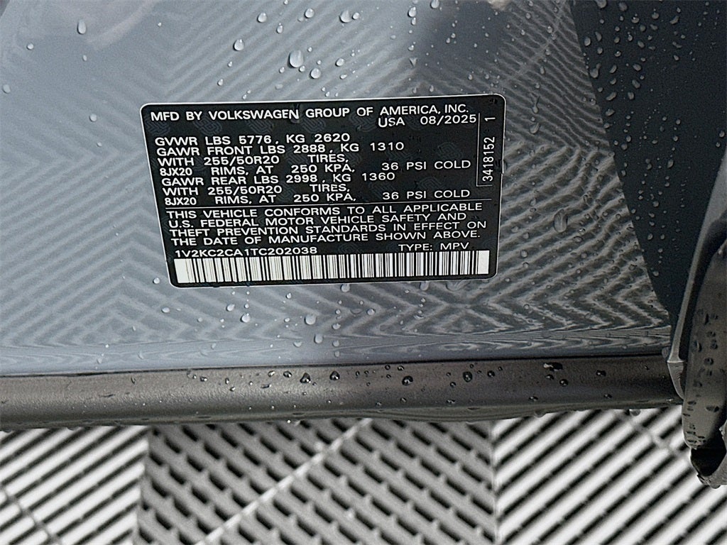 2026 Volkswagen Atlas Cross Sport 2.0T SE w/Technology