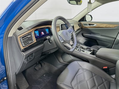 2026 Volkswagen Atlas 2.0T SE w/ Technology