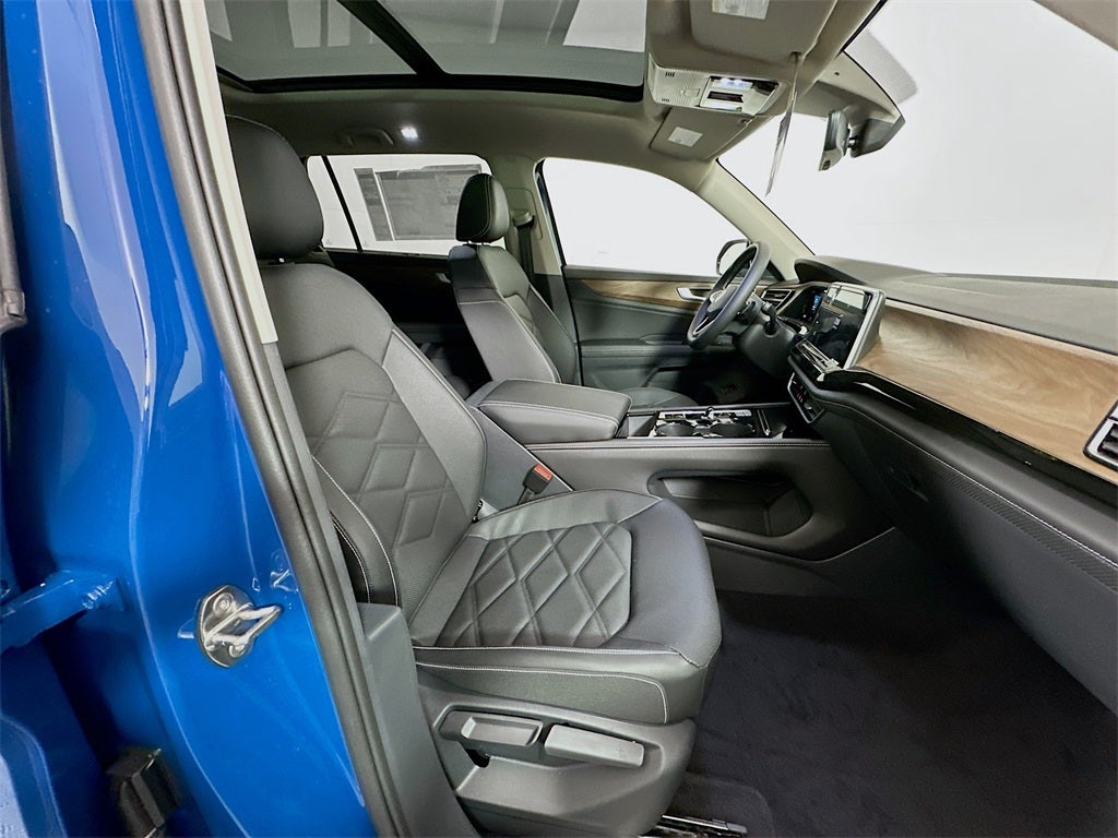 2026 Volkswagen Atlas 2.0T SE w/ Technology