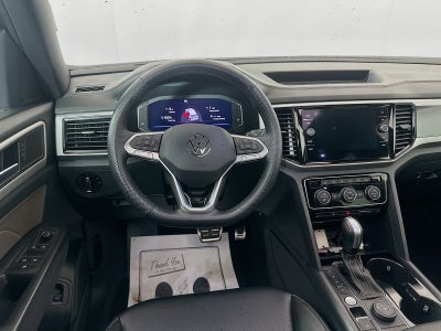 2023 Volkswagen Atlas Cross Sport 3.6L V6 SEL R-Line Black