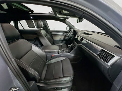 2023 Volkswagen Atlas Cross Sport 3.6L V6 SEL R-Line Black
