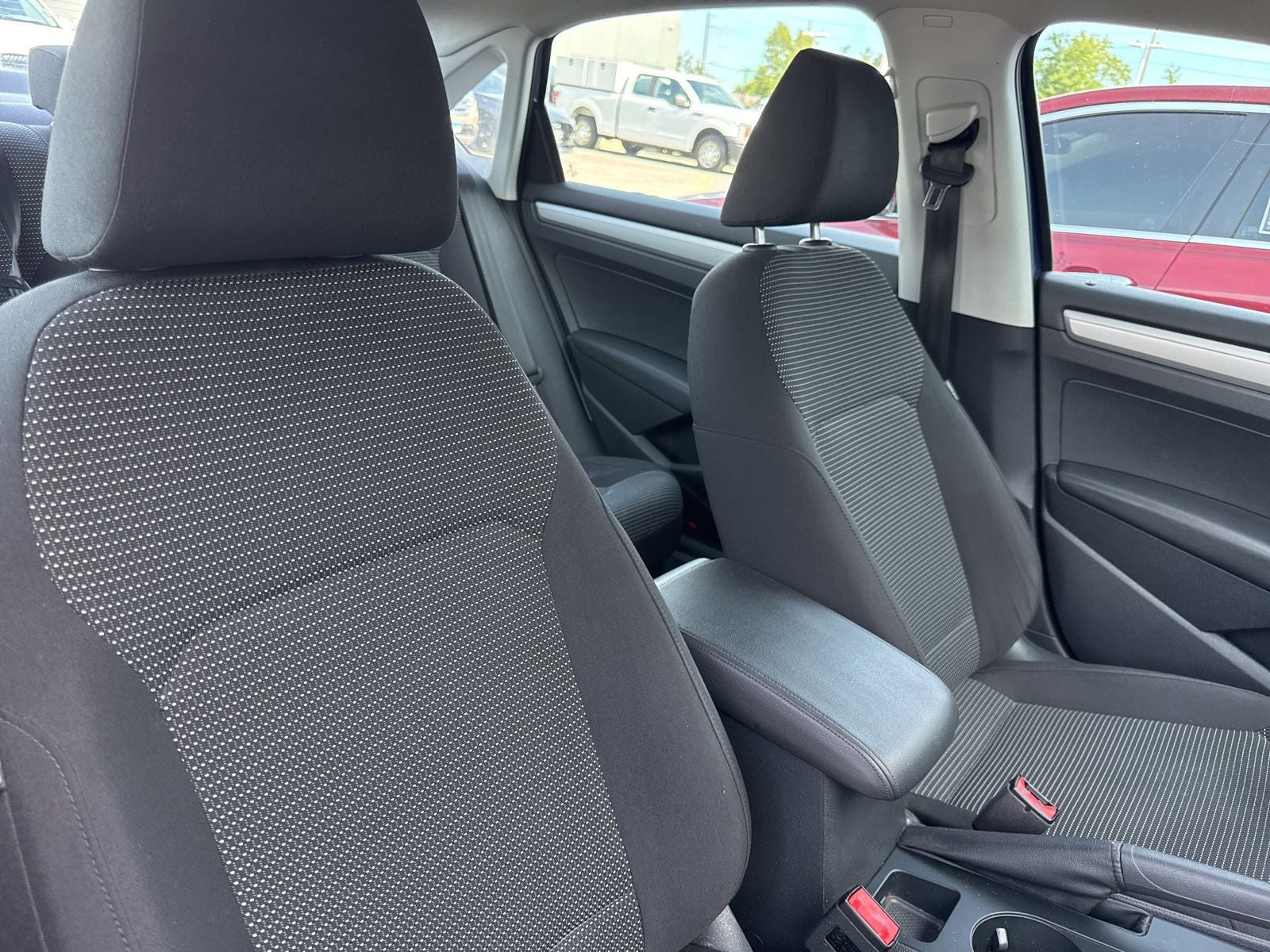 2017 Volkswagen Passat 1.8T S