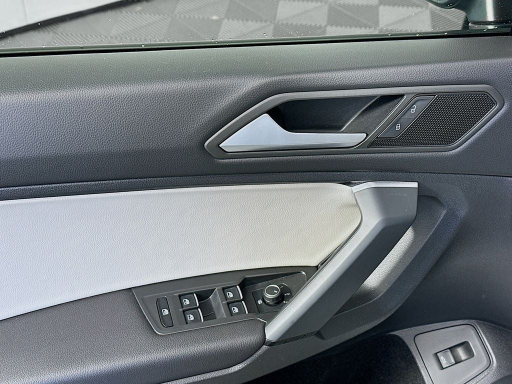 2019 Volkswagen Tiguan SEL R-Line