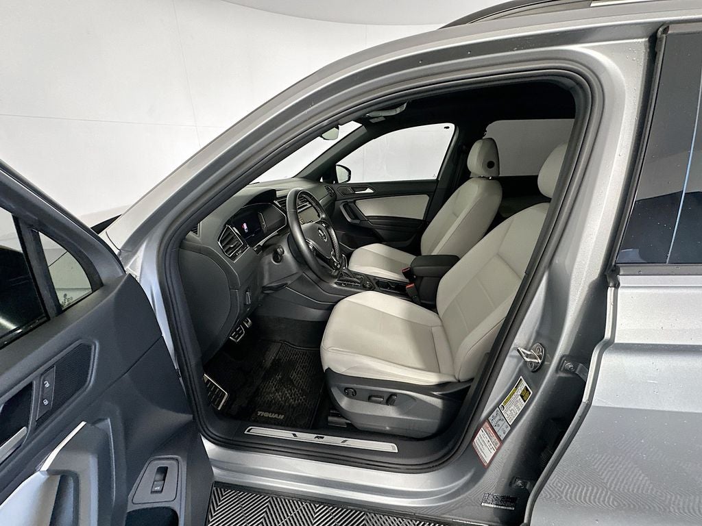 2019 Volkswagen Tiguan SEL R-Line