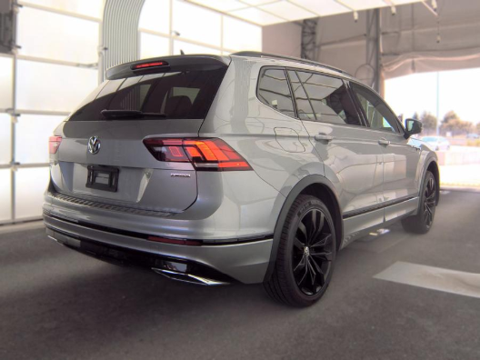 2021 Volkswagen Tiguan SE R-Line Black