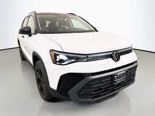 2026 Volkswagen Taos 1.5T SE Black