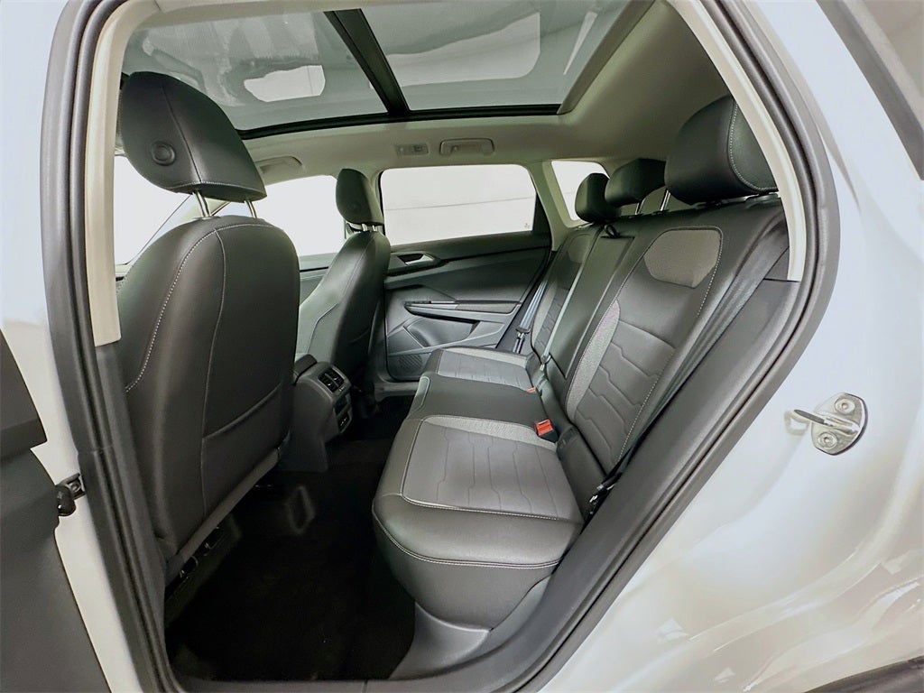 2026 Volkswagen Taos 1.5T SE Black