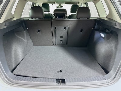 2026 Volkswagen Taos 1.5T SE Black