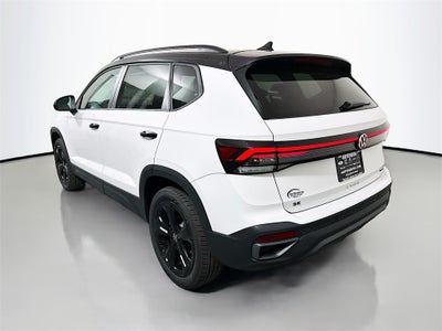 2026 Volkswagen Taos 1.5T SE Black