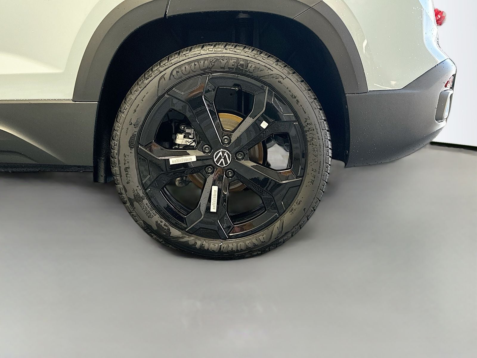 2026 Volkswagen Taos 1.5T SE Black