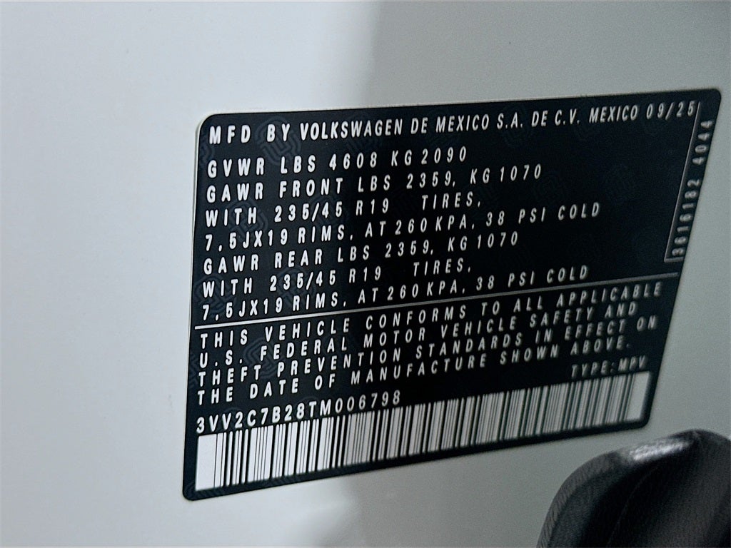 2026 Volkswagen Taos 1.5T SE Black