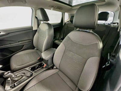 2026 Volkswagen Taos 1.5T SE Black