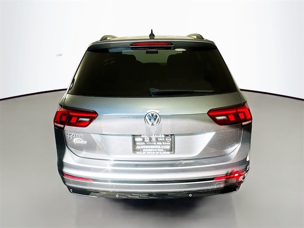 2021 Volkswagen Tiguan SE R-Line Black