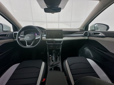 2026 Volkswagen Taos 1.5T SEL