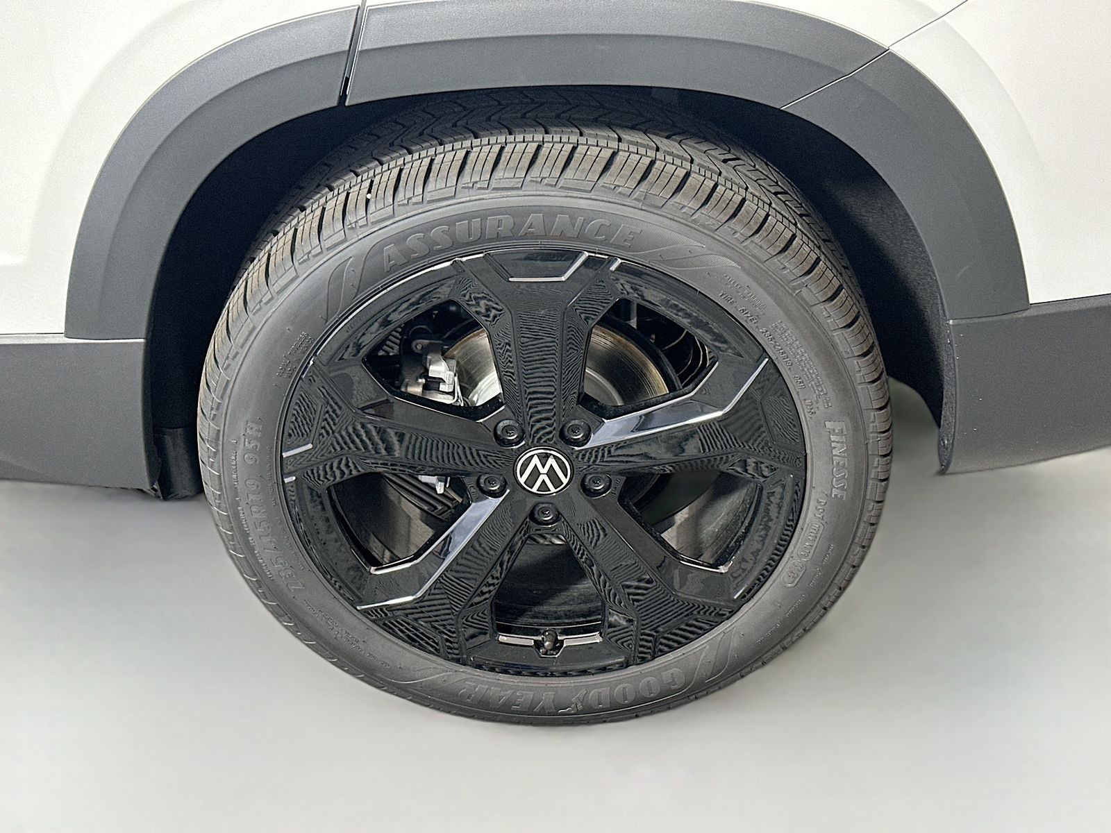 2026 Volkswagen Taos 1.5T SEL