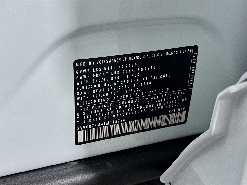 2026 Volkswagen Tiguan 2.0T SE R-Line Black