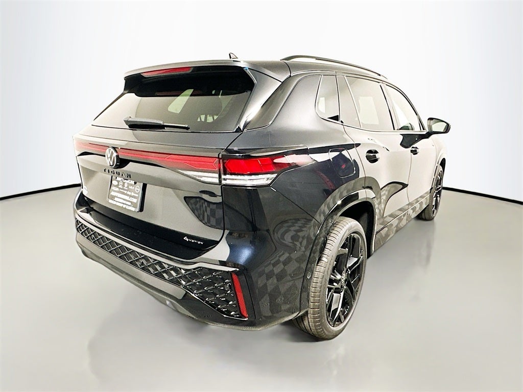 2026 Volkswagen Tiguan 2.0T SE R-Line Black