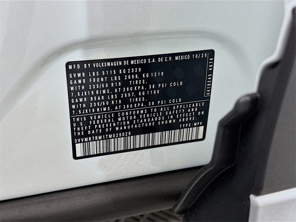 2026 Volkswagen Tiguan 2.0T SE