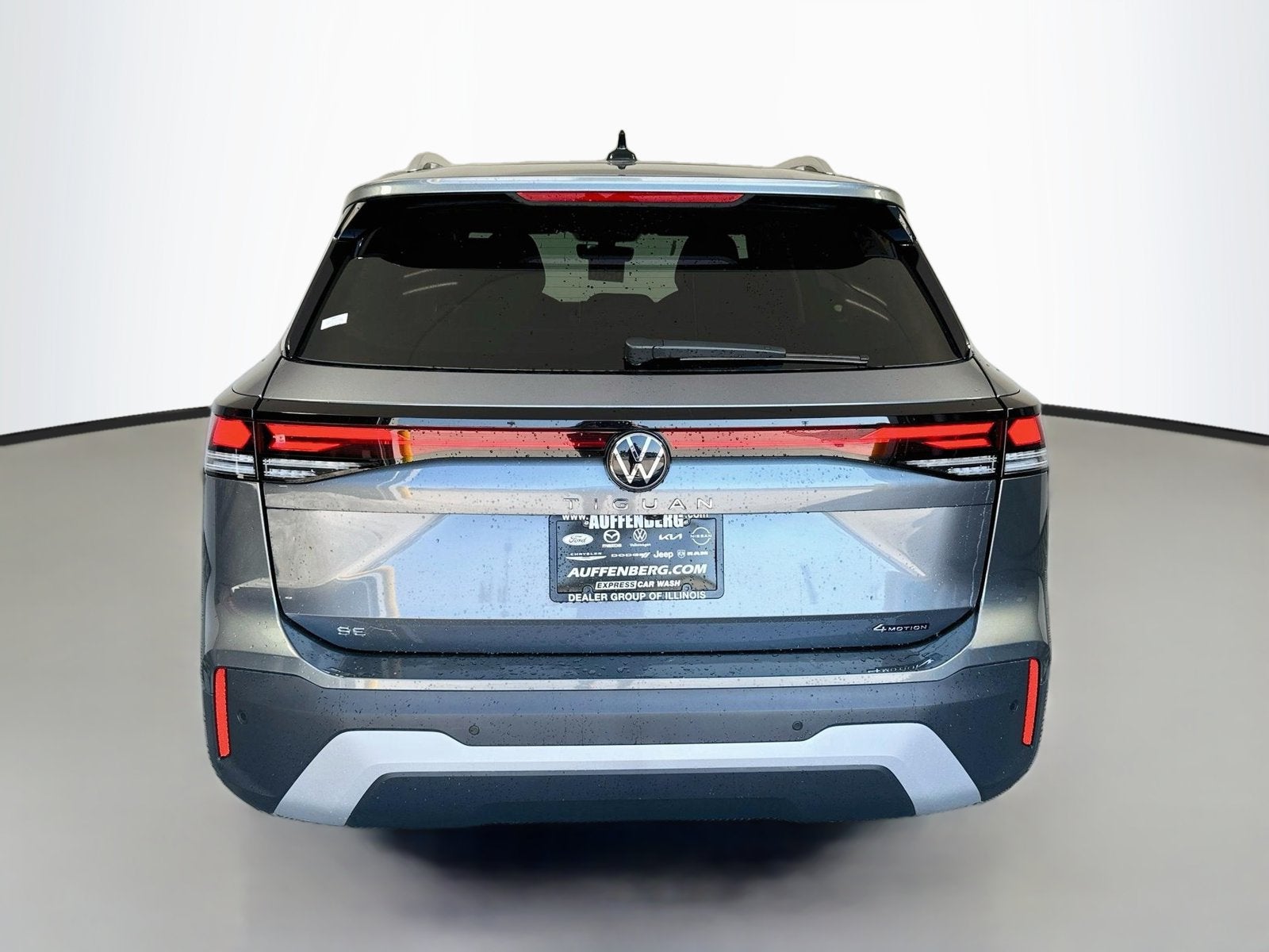 2026 Volkswagen Tiguan 2.0T SE