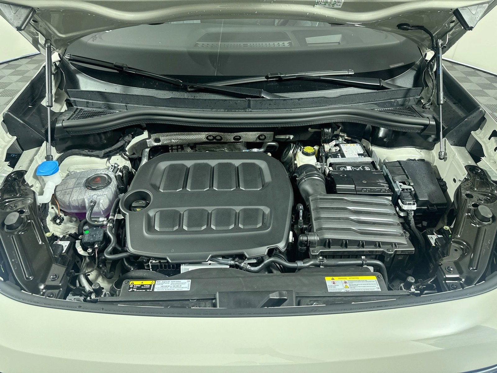 2026 Volkswagen Tiguan 2.0T SEL R-Line Turbo