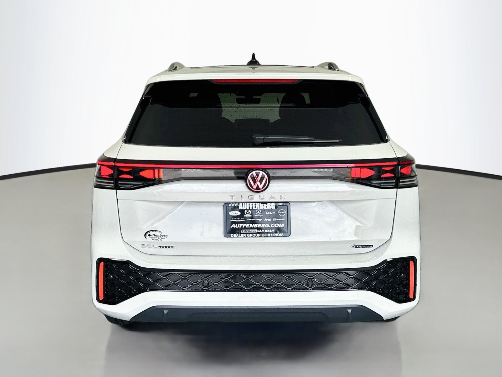 2026 Volkswagen Tiguan 2.0T SEL R-Line Turbo