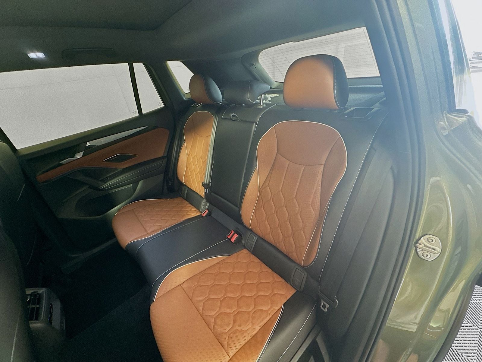 2026 Volkswagen Tiguan 2.0T SEL R-Line Turbo