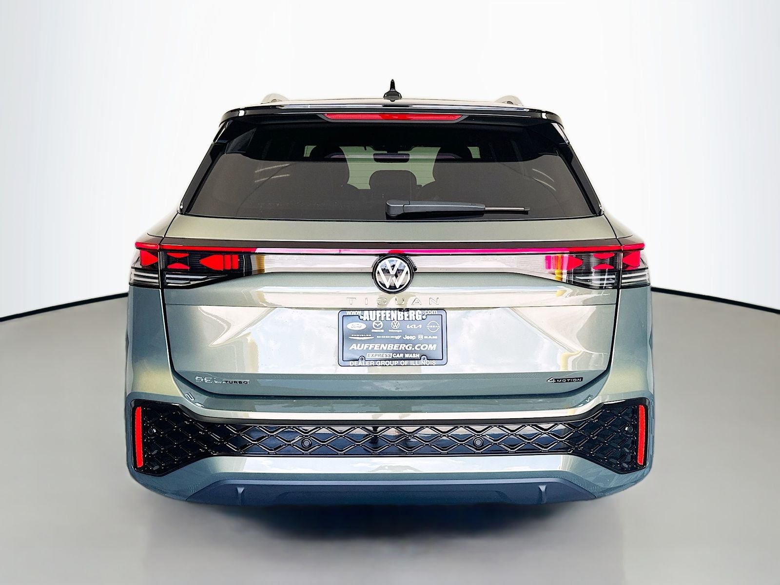 2026 Volkswagen Tiguan 2.0T SEL R-Line Turbo